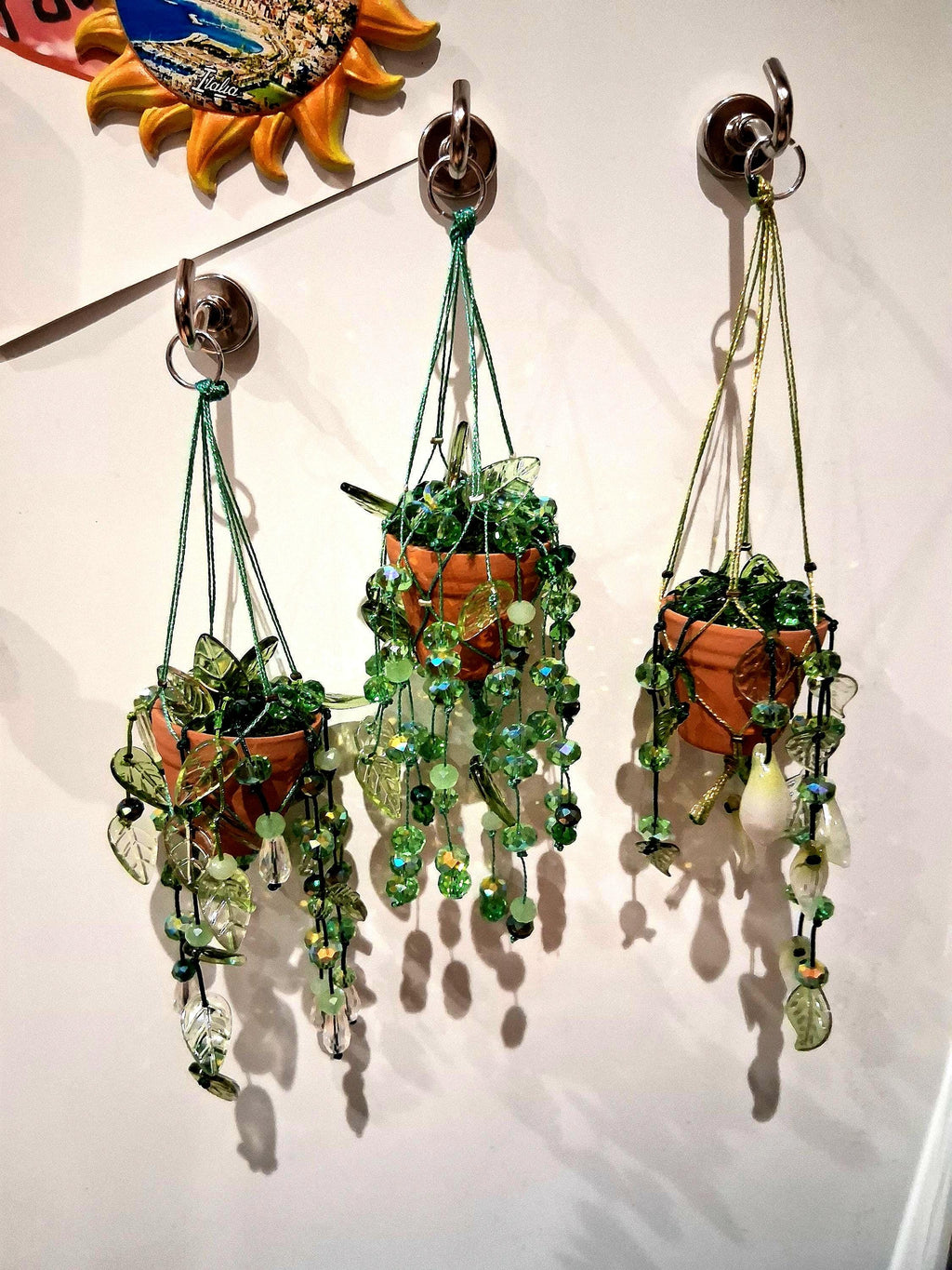Beaded Hanging Plant Fridge Magnet, Faux Vine Magnet with Hook, Handmade Forever Plant, Boho Kitchen Decor, Green Crystal Plant Gift