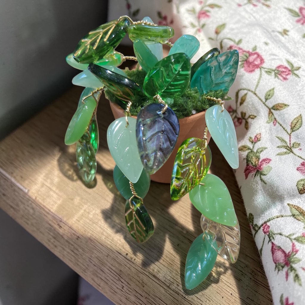 Mini Beaded Plant Fridge Magnet, Faux Plant Kitchen Decor, Handmade Magnet, Cute leaf Plant Gift, No Maintenance Plant