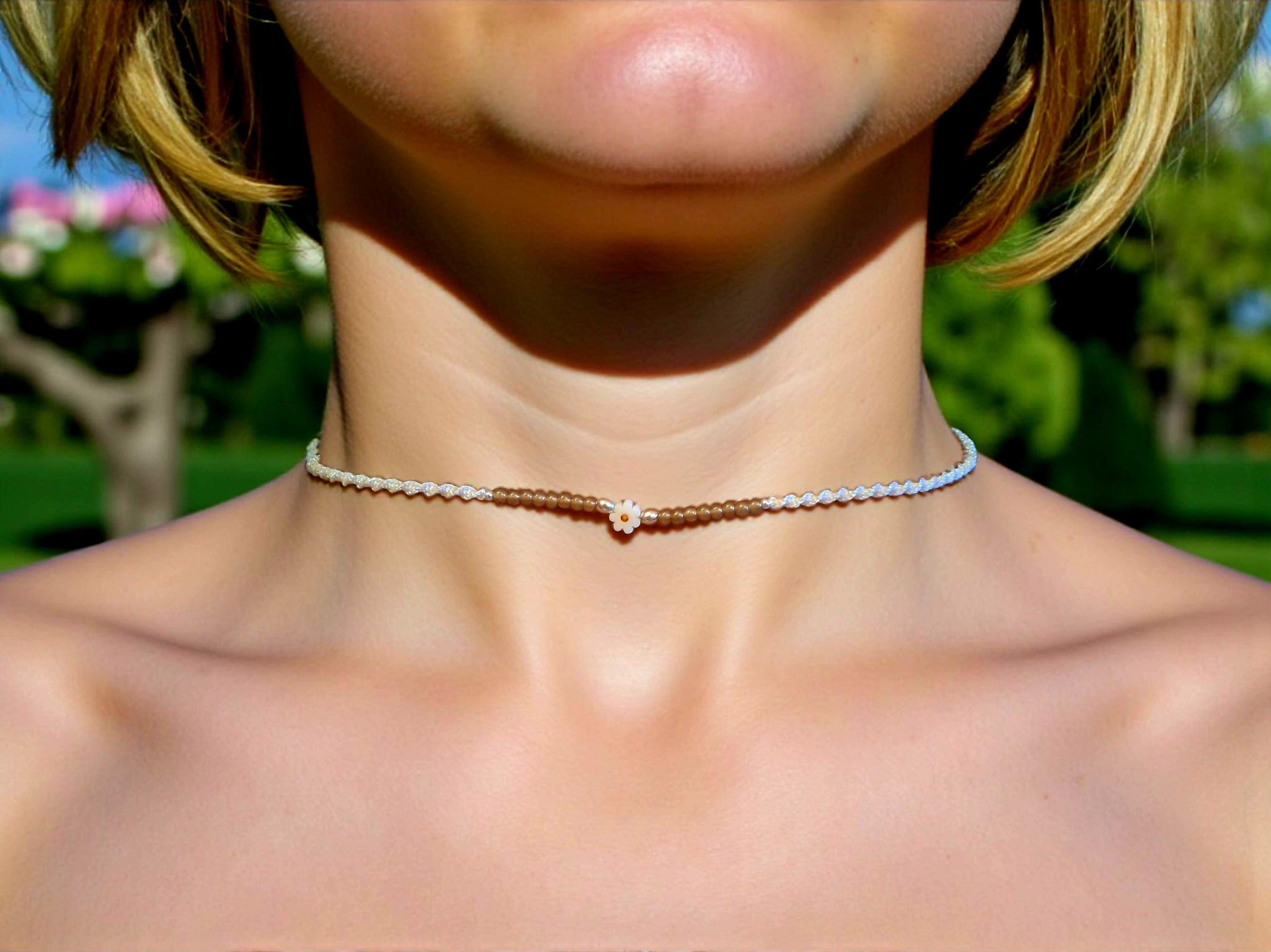 Daisy Beaded Silver Choker