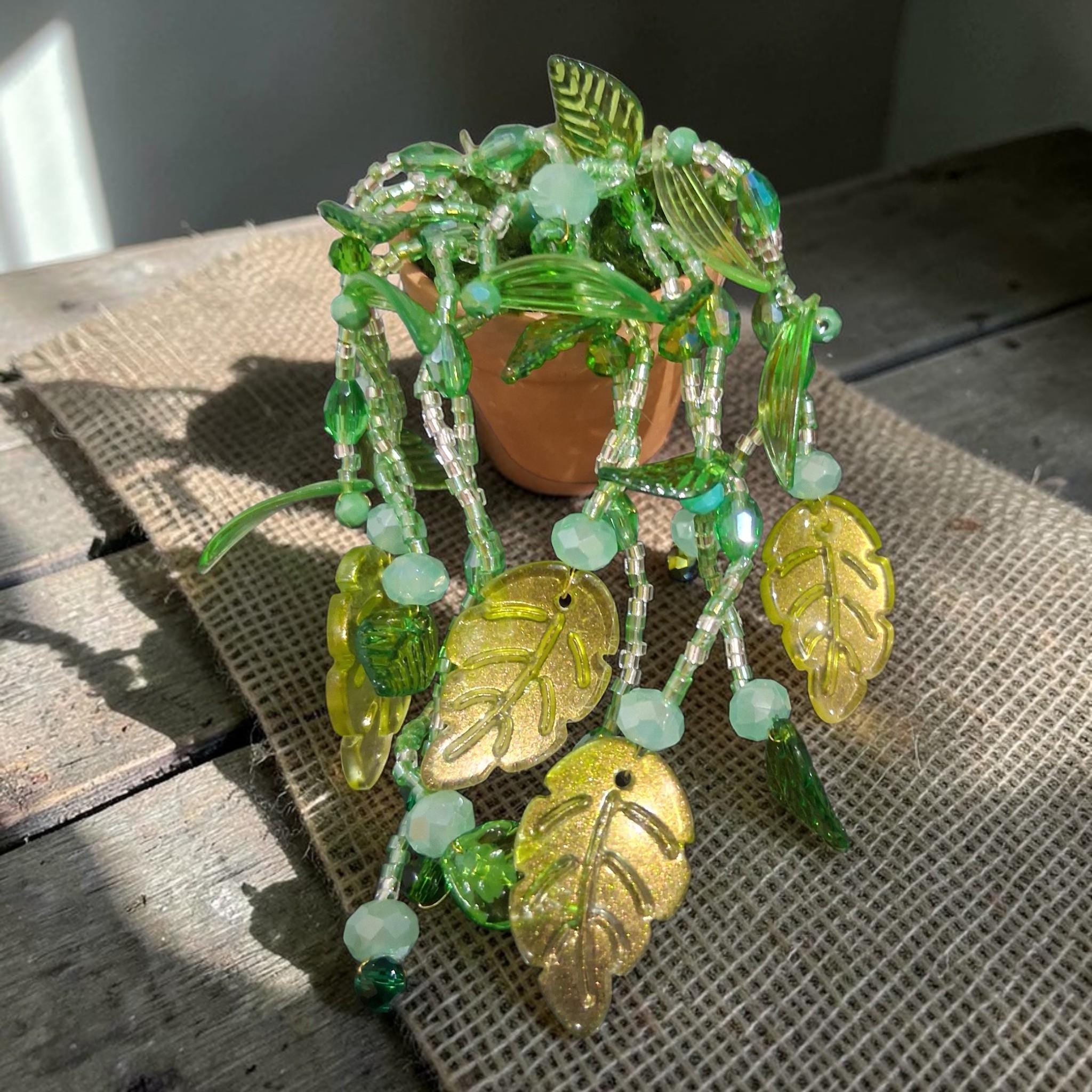 Leaf Beaded Fridge Magnet – Handmade Botanical UK Gift